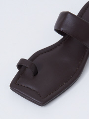 MATERIAL