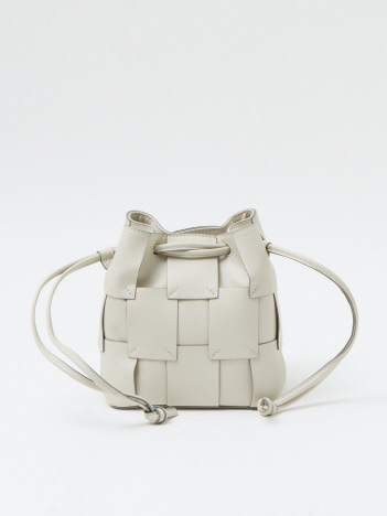 ●JAMIRAY　PATCH BUCKET BAG