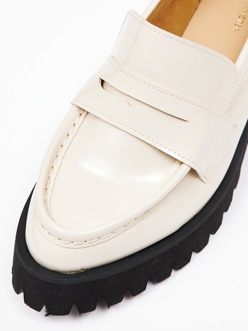 販売店舗限定】軽量 厚底ローファー｜Au BANNISTER / オゥ バニスター