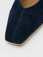 MATERIAL