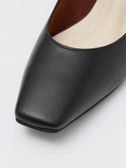 MATERIAL