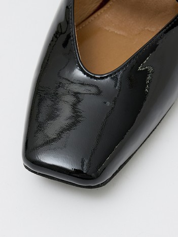 ベルトスクエアパンプス｜Au BANNISTER / オゥ バニスター