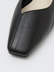 MATERIAL