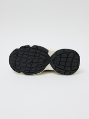 MATERIAL