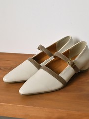 販売店舗限定】ツートンベルトパンプス｜Au BANNISTER / オゥ バニスター