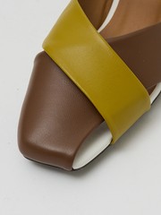MATERIAL