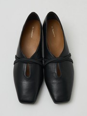 REMME／レメ】ゴムストラップフラットシューズ｜OUTLET / アウトレット