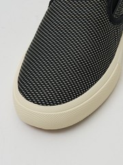 MATERIAL