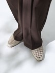 バックポイントメッシュシューズ