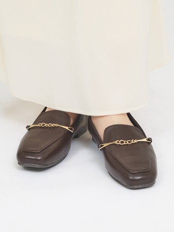 【販売店舗限定】バブーシュビットモカスクエアトゥローファー