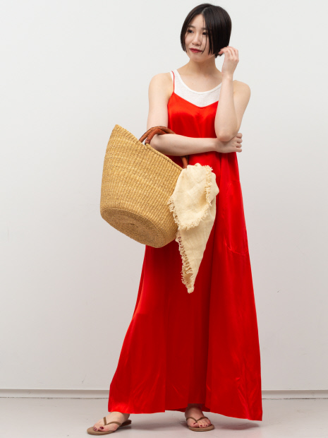 【extreme cashmere】シルクサテンドレス