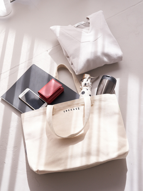 【WEB限定】【THE CASE】 キャンバスショルダートートバッグ