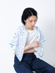 コレックス
Petals dance scarf 水彩フラワープリント大判スカーフ 88cm×88cm