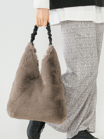 【WEB限定】【CACHELLIE】FUR TOTEBAG　ギャザーハンドルファートートバッグ