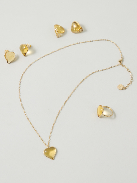 【Elodie Pavie】ガラスハートピアス