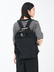 コレックス
【WEB限定】【EARTH MADE】12ポケット インサイドプリント2WAYリュック
