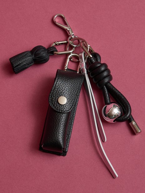 【WEB限定】【Beau're/ヴュレ】リップケース付きレザーチャーム