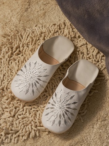 【Fatima morocco】 サブラス刺繍 バブーシュ 羊革 モロッコ製 室内履き