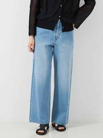 定番人気！美シルエット　セミワイドデニム2