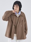 レイヤード風ジップアップコート