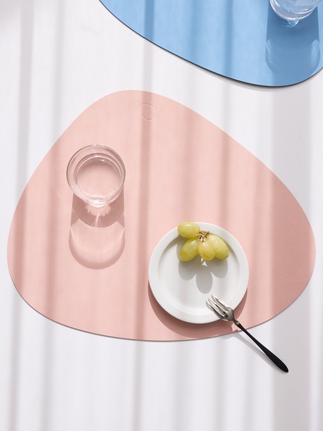 【LIND DNA 】カーブ プレイスマット NUPO 37×44cm