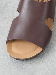MATERIAL