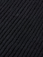 MATERIAL