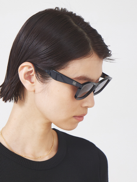 TOTEME】The Classics Sunglasses/クラシックサングラス｜THE STORE by