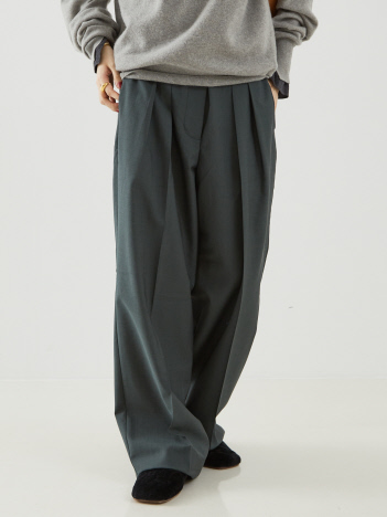 【ROHE】Wide Leg Double Pleated Trousers／ワイドレッグダブルプリーツパンツ