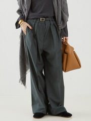 ザ・ストア バイ シー
【ROHE】Wide Leg Double Pleated Trousers／ワイドレッグダブルプリーツパンツ