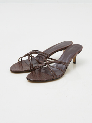 【Le Monde Beryl】STRAPPY SANDALS KITTEN HEEL／ストラップサンダル【予約】