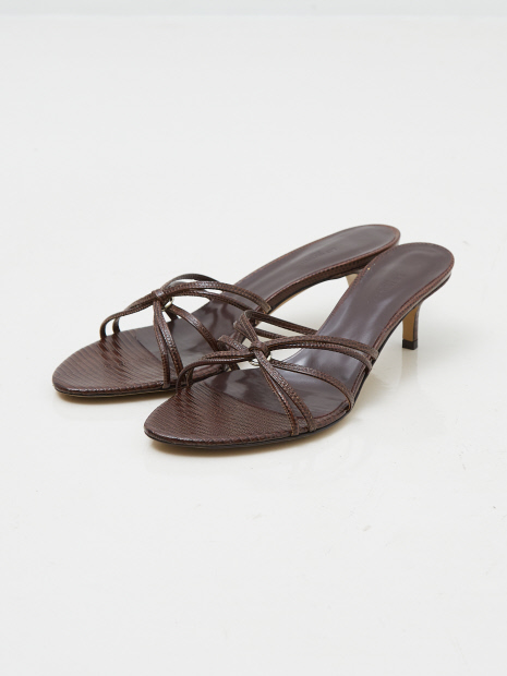 【Le Monde Beryl】STRAPPY SANDALS KITTEN HEEL／ストラップサンダル【予約】