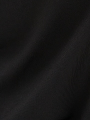MATERIAL