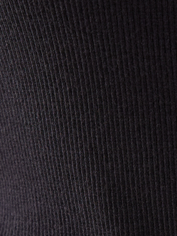 MATERIAL