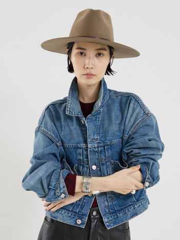 THE STORE by C' - 【Citizens of Humanity】Alma Jacket with Horsebit／デニムジャケット【予約】