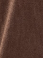 MATERIAL