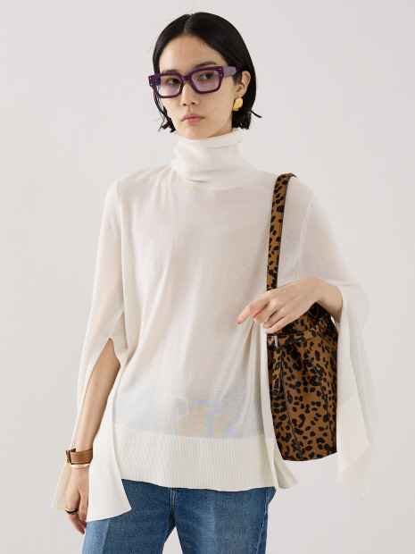 【TOTEME】SLIT SLEEVE TURTLENECK／スリットスリーブタートル