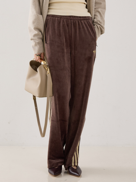 【adidas】FB TP VELOUR／ベルベットパンツ