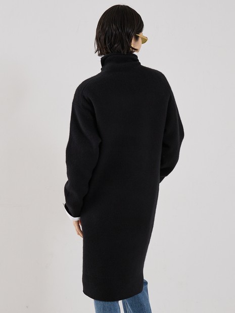 【TOTEME】BROAD TURTLENECK DRESS／タートルネックニットワンピース