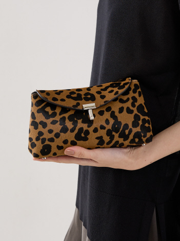 THE STORE by C' - 【TOTEME】Mini T-Lock Clutch／ミニクラッチバッグ