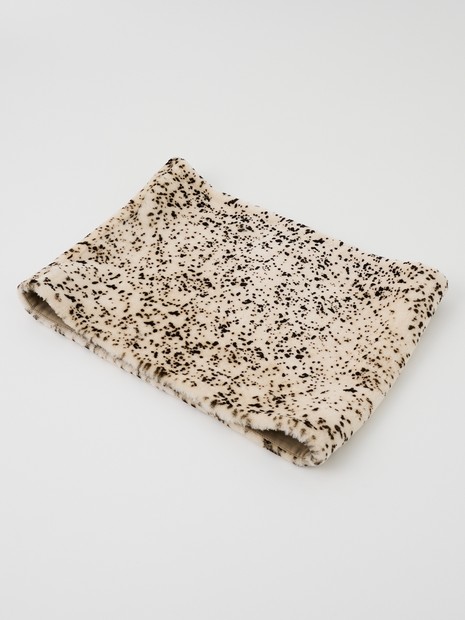 【TOTEME】STRACCIATELLA SHEARLING MUFF／シアリングスヌード