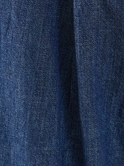 MATERIAL