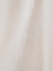MATERIAL