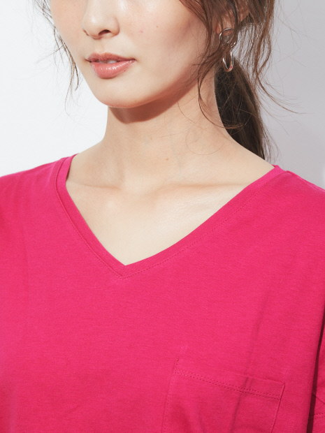 ecru 【汗染み防止】ポケット付きTシャツ