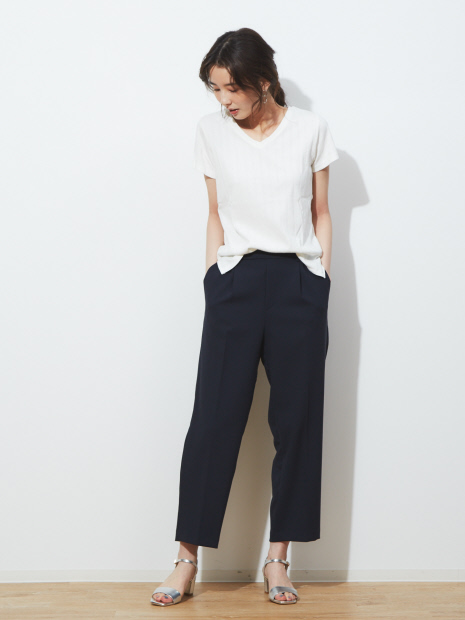 ecru【汗染み防止】テレコVネックTシャツ