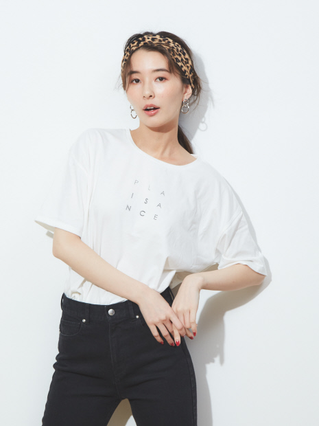 ecru ビッグサイズロゴTシャツ