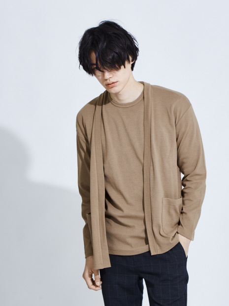 【展開店舗限定】ストレッチフライス ボタンレスカーディガン