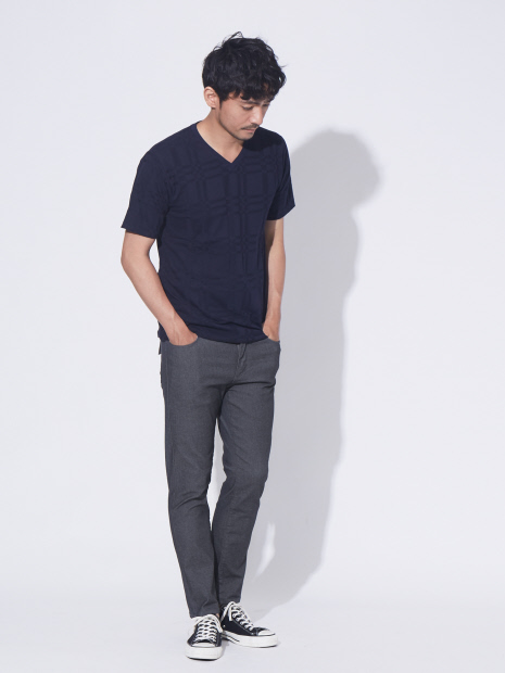 【展開店舗限定】チェック ジャガード Vネック 半袖 Tシャツ