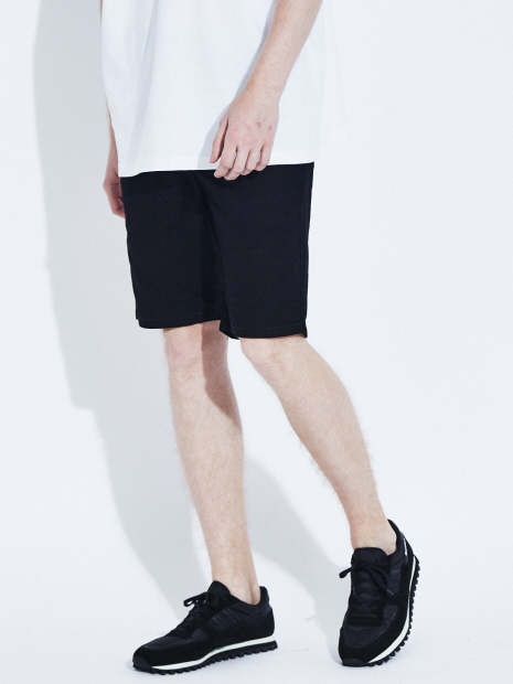 【展開店舗限定】バニランス ストレッチ リブ ショートパンツ
