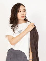 【追加】【WEB限定カラーあり】ecru ワイドロゴ&刺繍Tシャツ